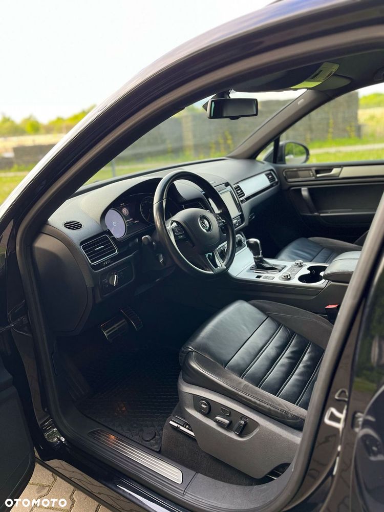 Volkswagen Touareg 3.0 V6 TDI BMT - 12