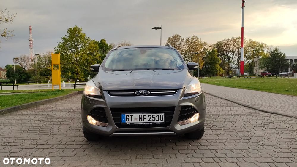 Ford Kuga 1.6 EcoBoost 2x4 Individual - 2