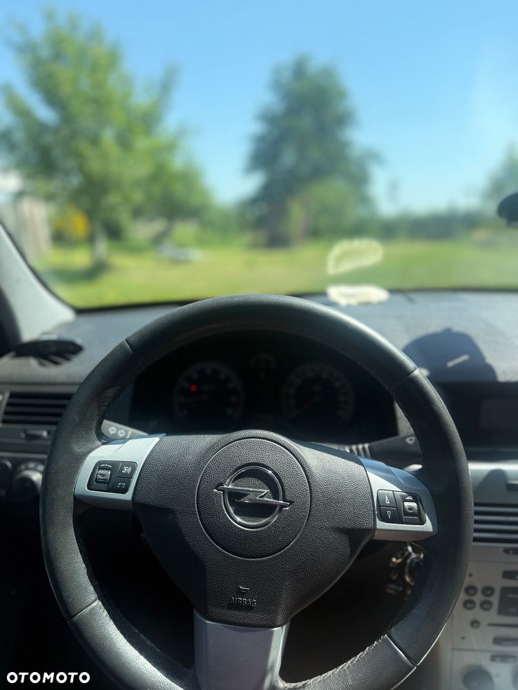 Opel Astra 1.6 Edition - 14