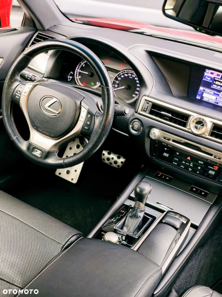 Lexus GS 250 F Sport - 9