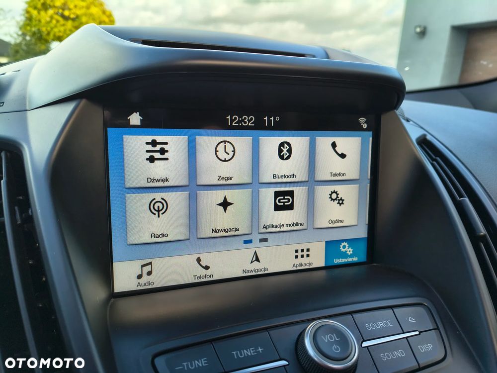 Ford Kuga - 17