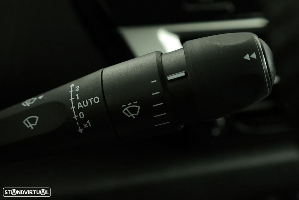 Citroën C4 1.2 PureTech Plus EAT8 - 19