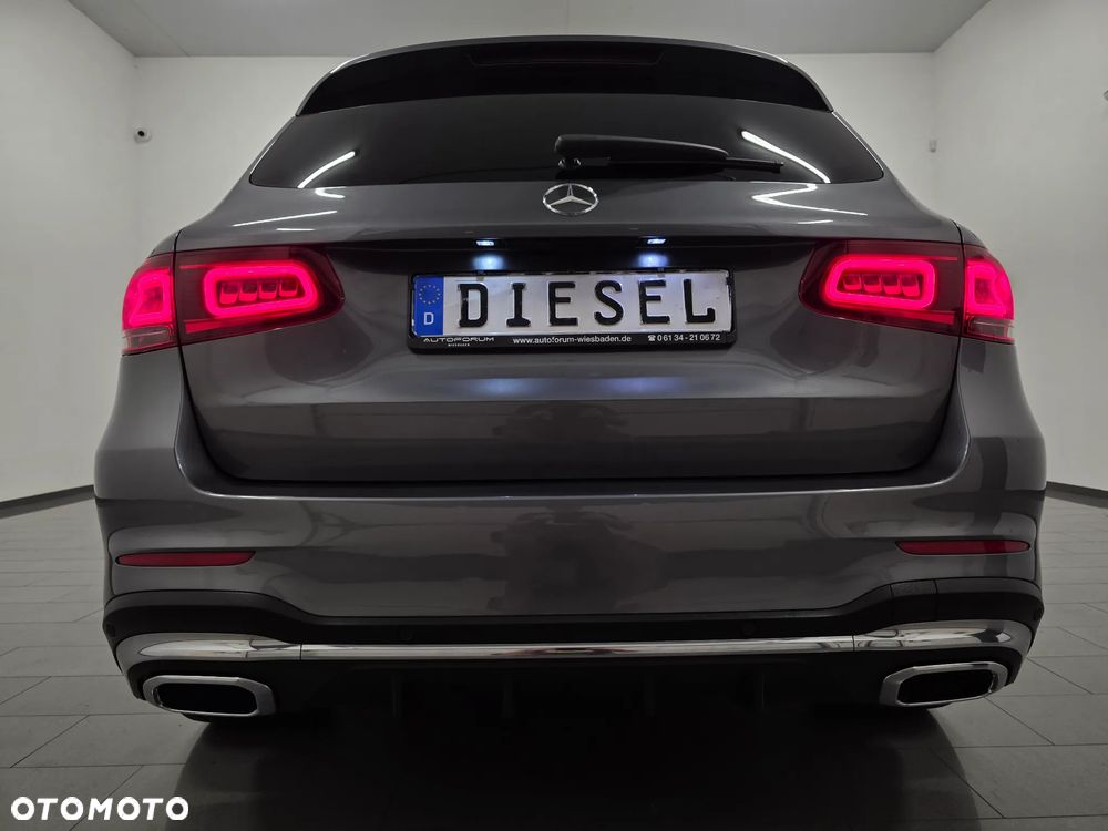 Mercedes-Benz GLC 220 d 4Matic 9G-TRONIC AMG Line Plus - 39