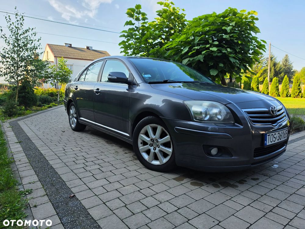 Toyota Avensis 2.0 VVT-i Sol plus - 1