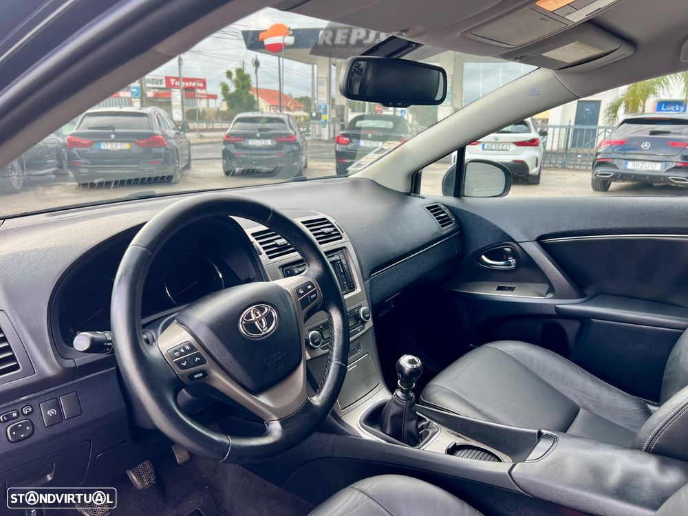 Toyota Avensis SW 2.0 D-4D Exclusive +Pele+GPS - 13