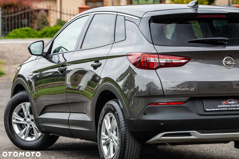 Opel Grandland X 1.2 Start/Stop Business Elegance - 16