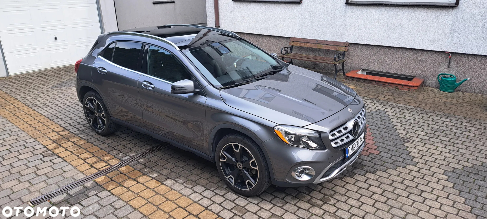 Mercedes-Benz GLA 250 7G-DCT - 3