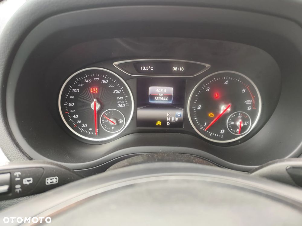 Mercedes-Benz Klasa B 180 d 7G-DCT Edition - 12