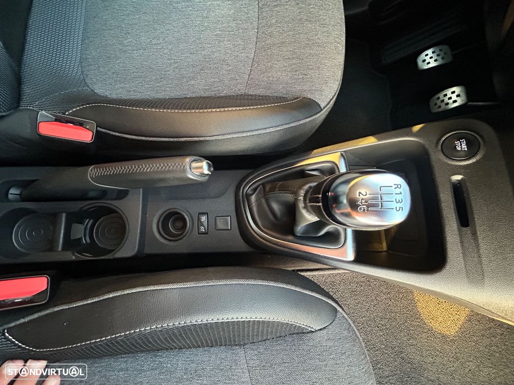 Renault Captur 1.5 dCi Exclusive - 14
