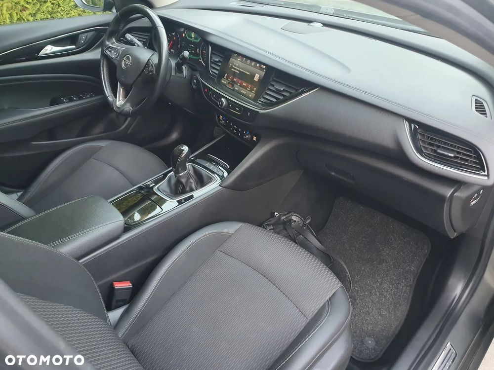 Opel Insignia 2.0 CDTI ecoFLEX Start/Stop Business Innovation - 17