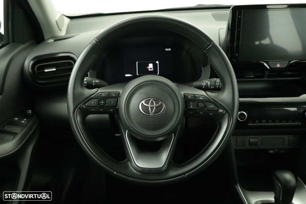 Toyota Yaris Cross 1.5 HDF Comfort - 14