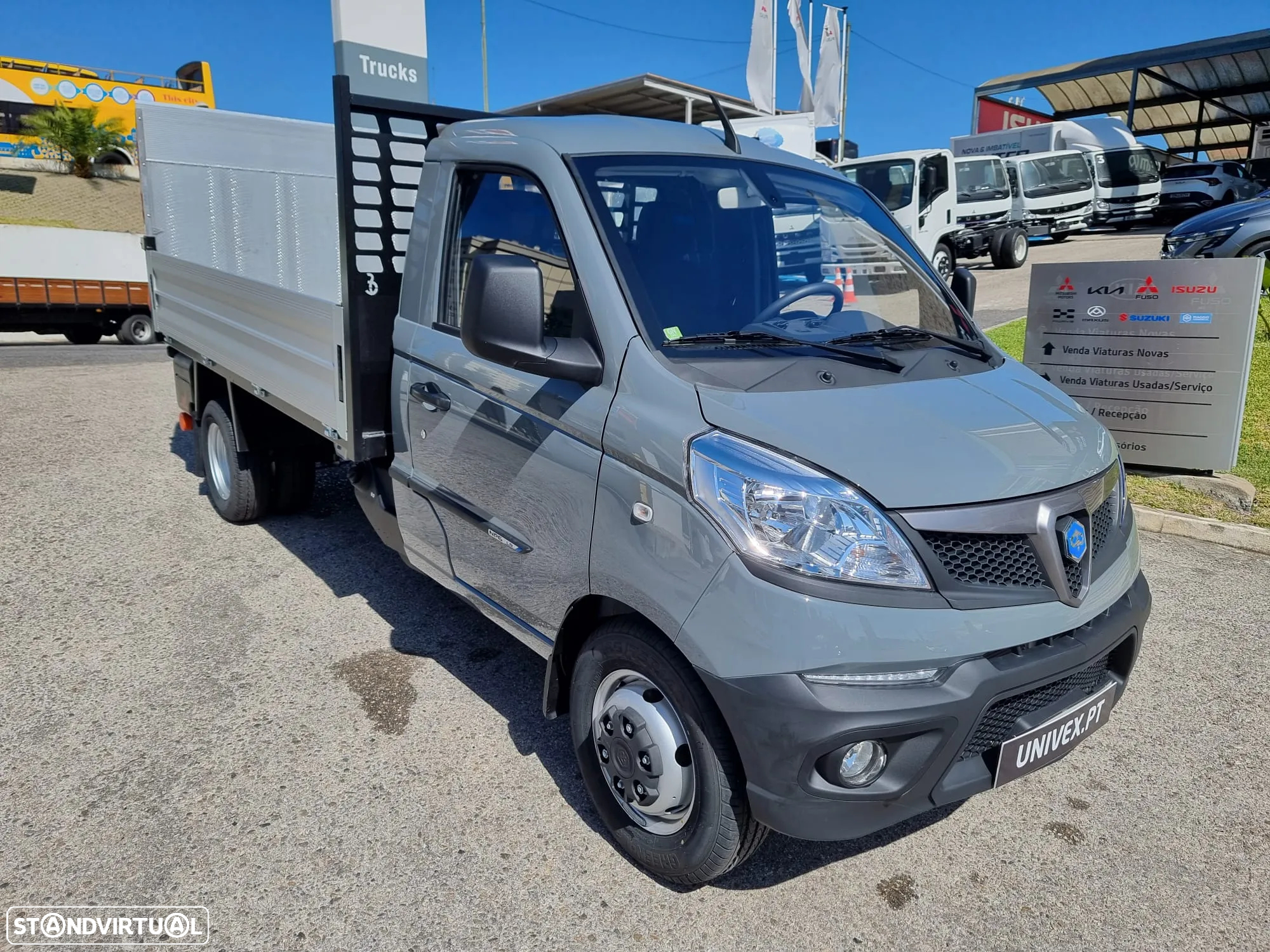 Piaggio NP6 2xRWD LR L2 - LPG +PACK TOP+ CX CARGA+PLATAFORMA - 24