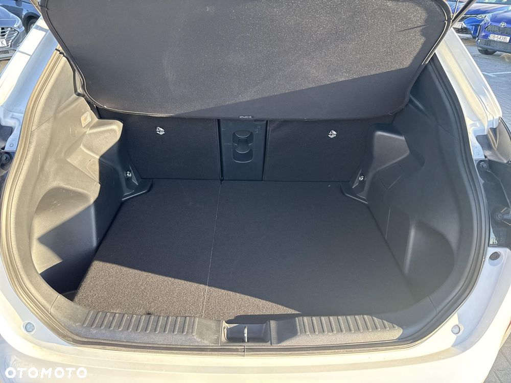 Toyota Yaris Cross Hybrid 1.5 Style - 26