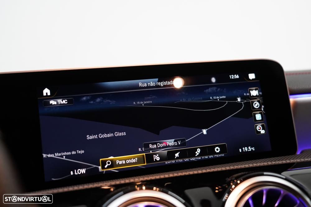 Mercedes-Benz CLA 180 - 11