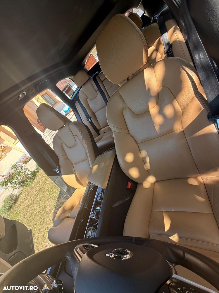 Volvo XC 60 - 3