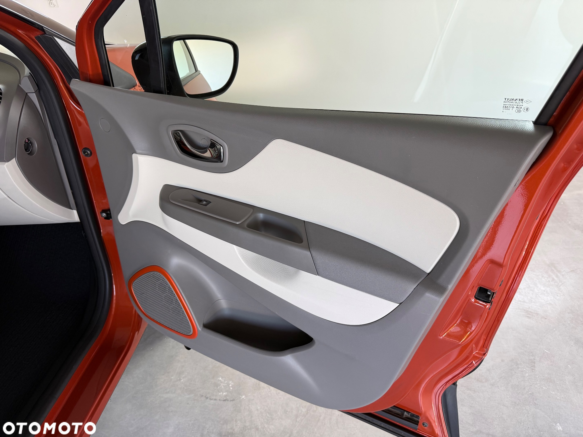 Renault Captur ENERGY TCe 120 EDC LIMITED - 19