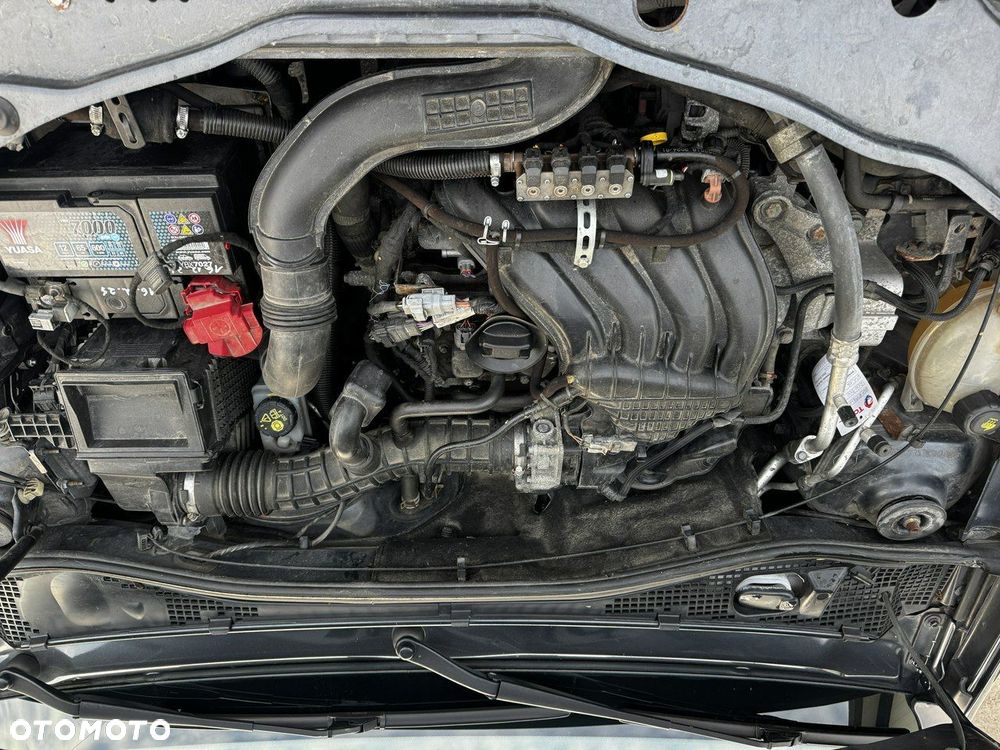 Dacia Duster 1.6 SCe Comfort - 16