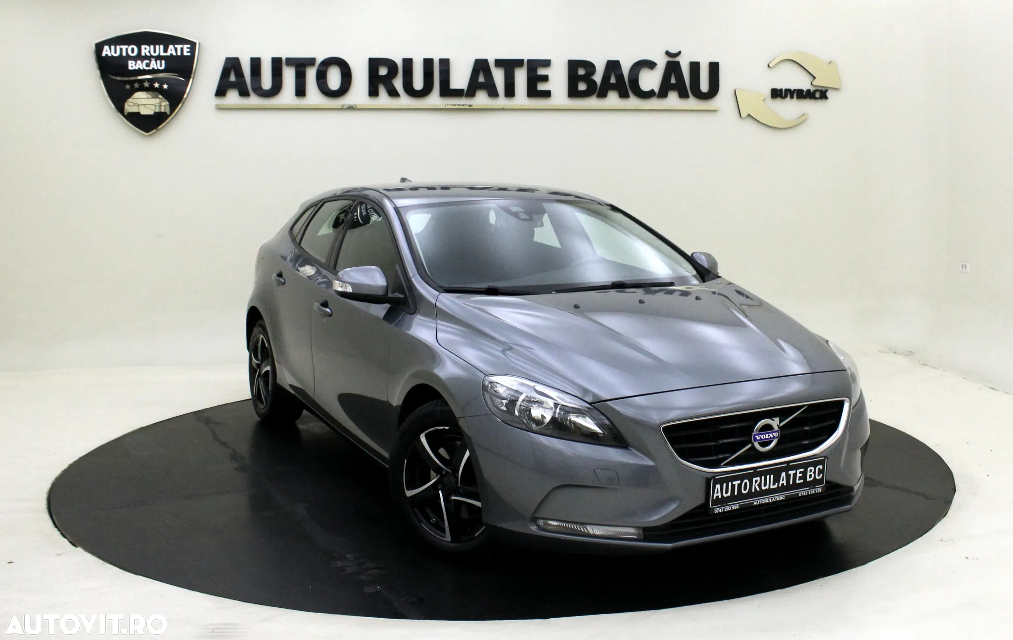 Volvo V40 T2 - 3