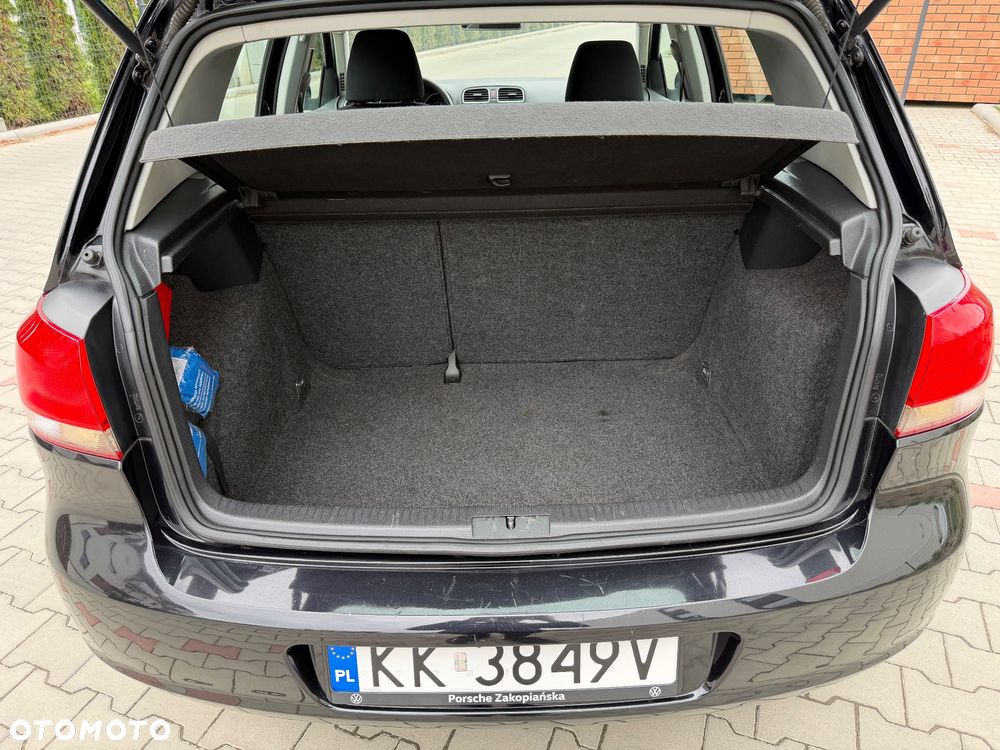 Volkswagen Golf - 14