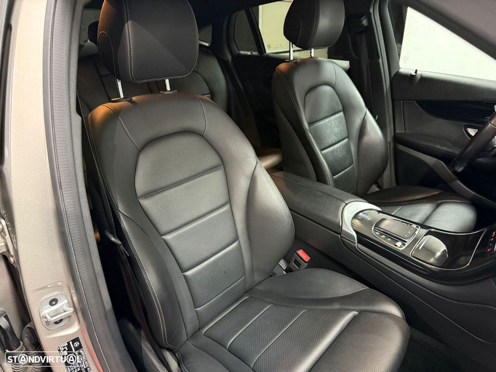 Mercedes-Benz GLC 300 de Coupe 4Matic 9G-TRONIC AMG Line Plus - 13