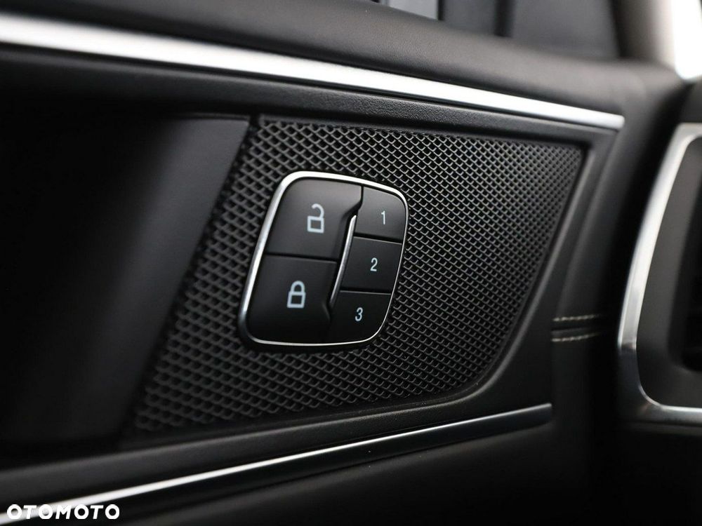 Ford S-Max 2.0 EcoBlue Twin-Turbo Vignale - 37