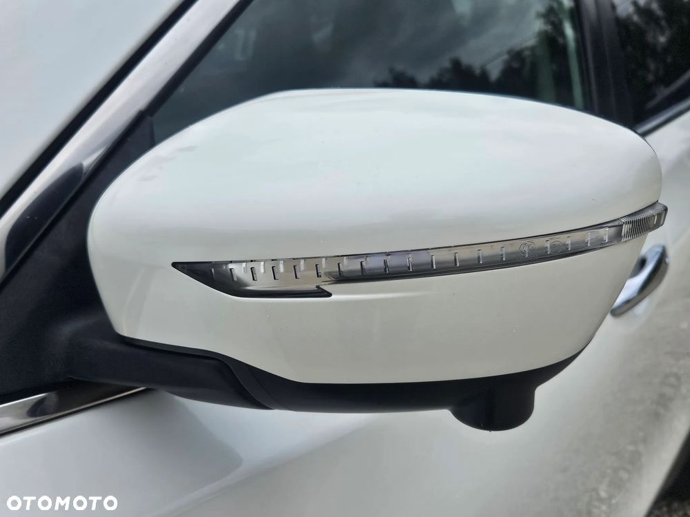 Nissan X-Trail 1.6 DIG-T N-Connecta 2WD - 12