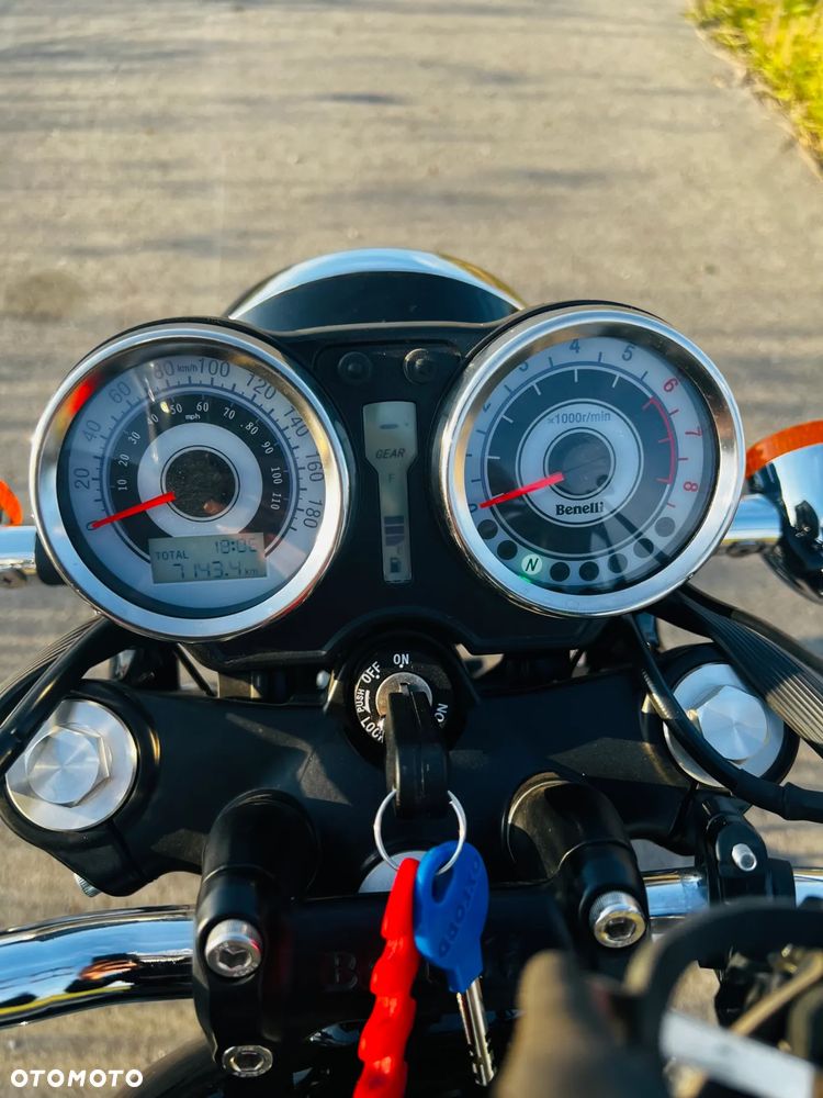 Benelli IMPERIALE 400 - 3