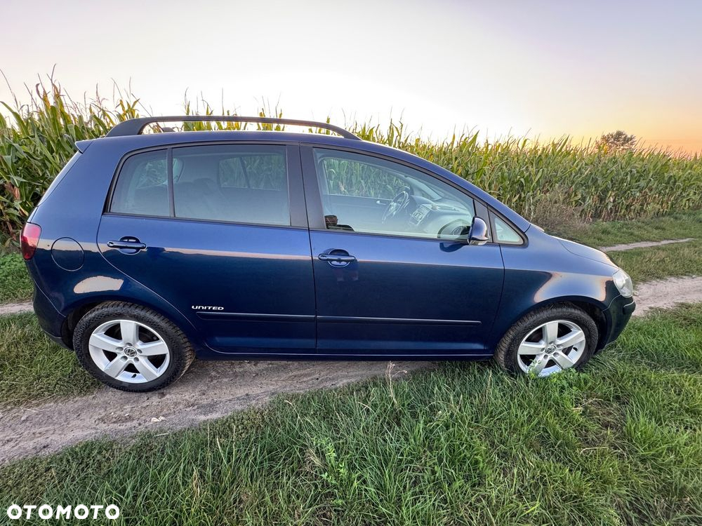 Volkswagen Golf Plus 1.9 TDI Comfortline - 4