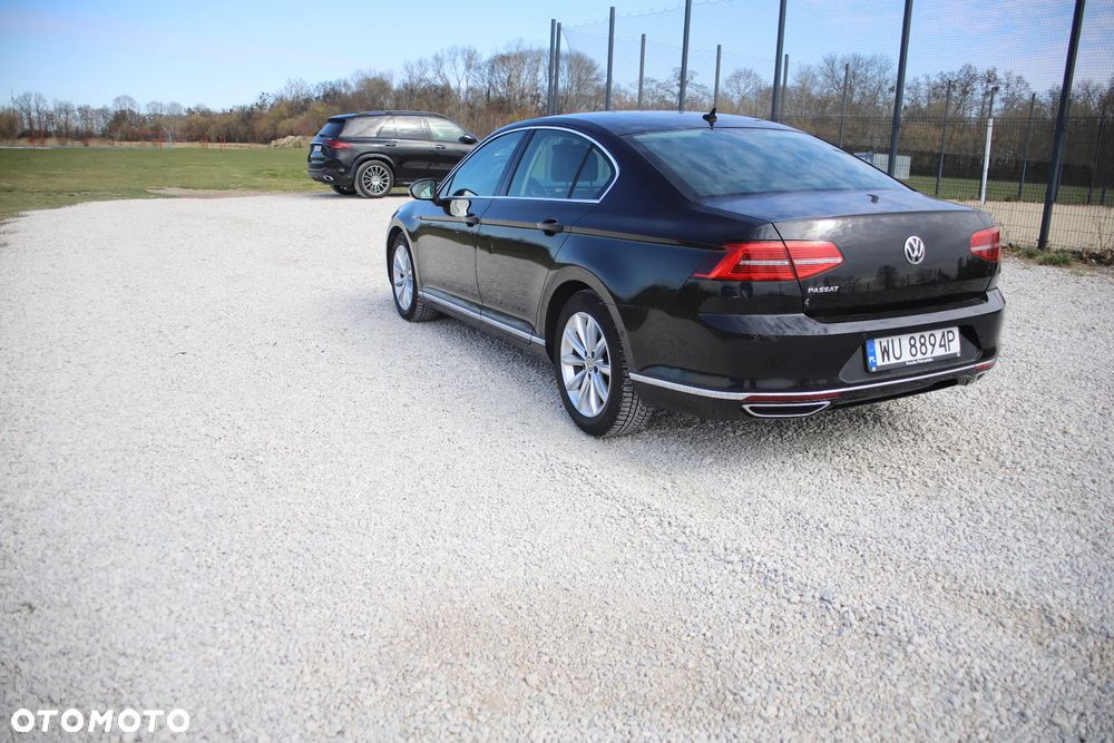 Volkswagen Passat - 5