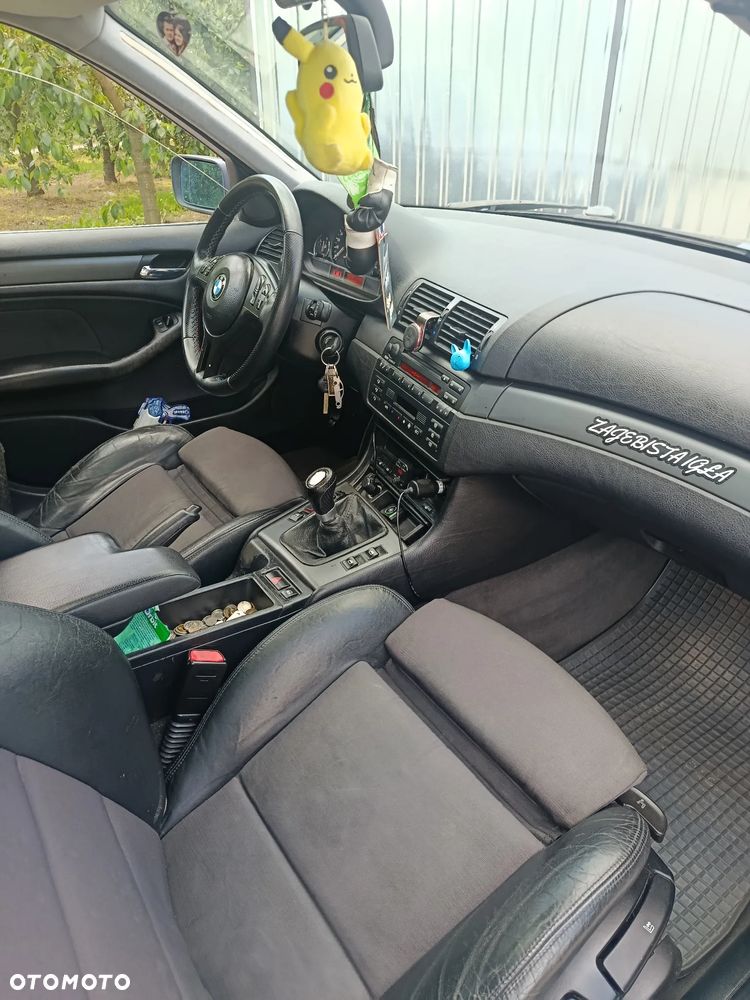 BMW Seria 3 325i - 8
