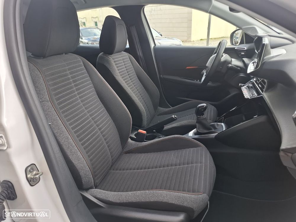 Peugeot 208 PureTech 75 Active - 41