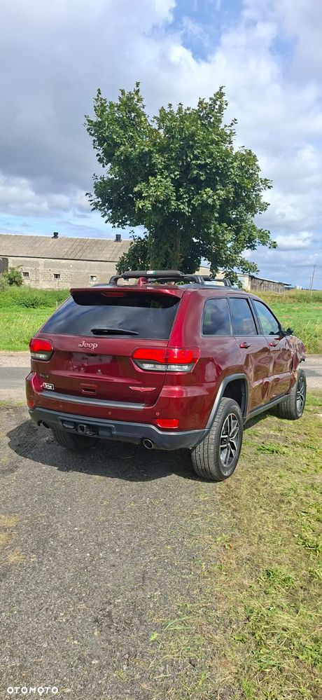 Jeep Grand Cherokee - 7