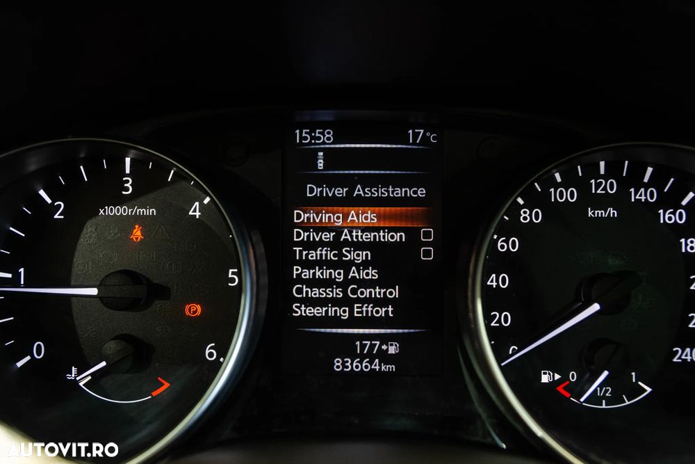 Nissan Qashqai 1.5D 114CP 2WD N-Connecta - 26