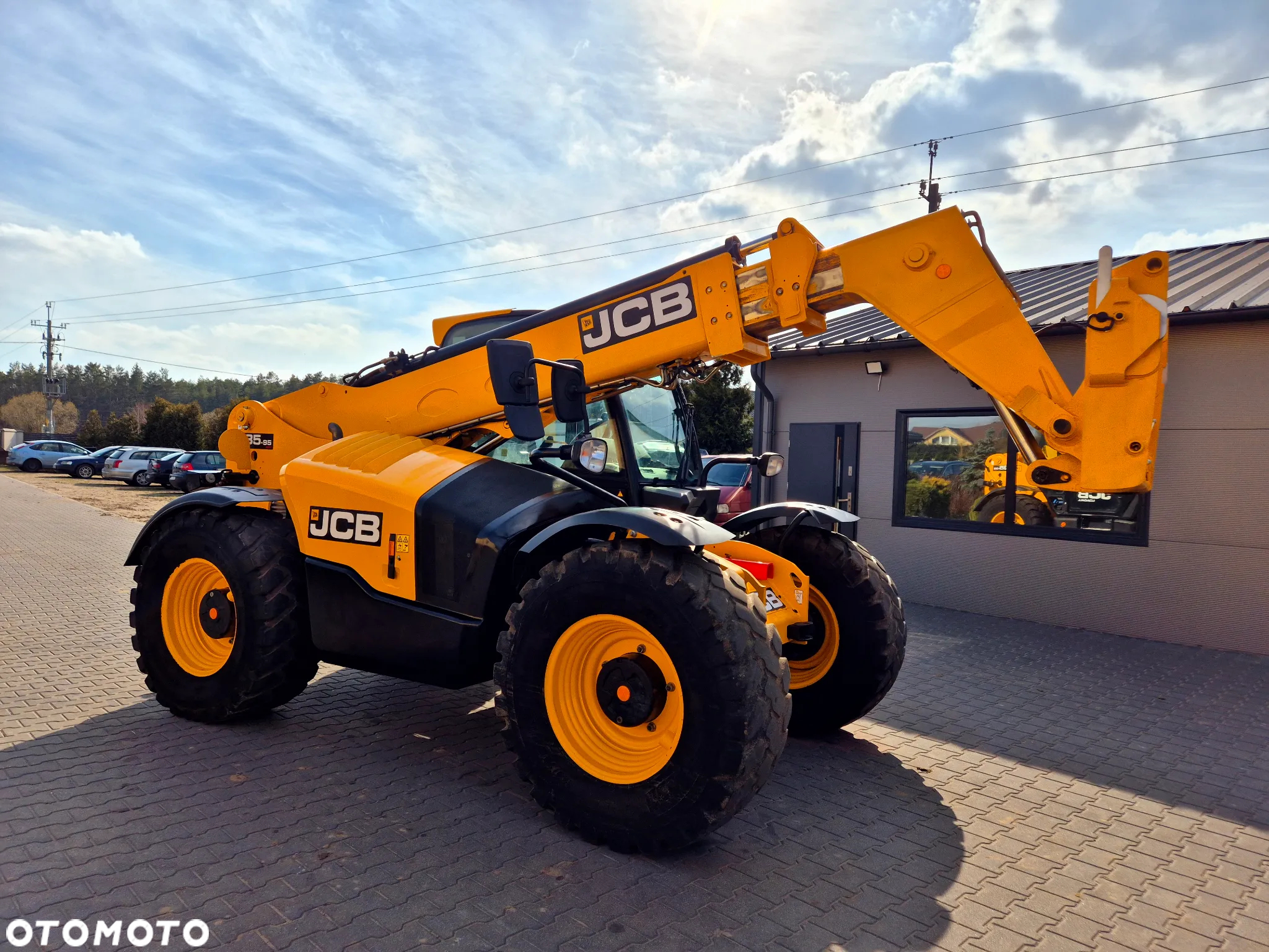 JCB 531 70 AGRISUPER XTRA 536 70 541 535 95 Manitou Merlo - 17