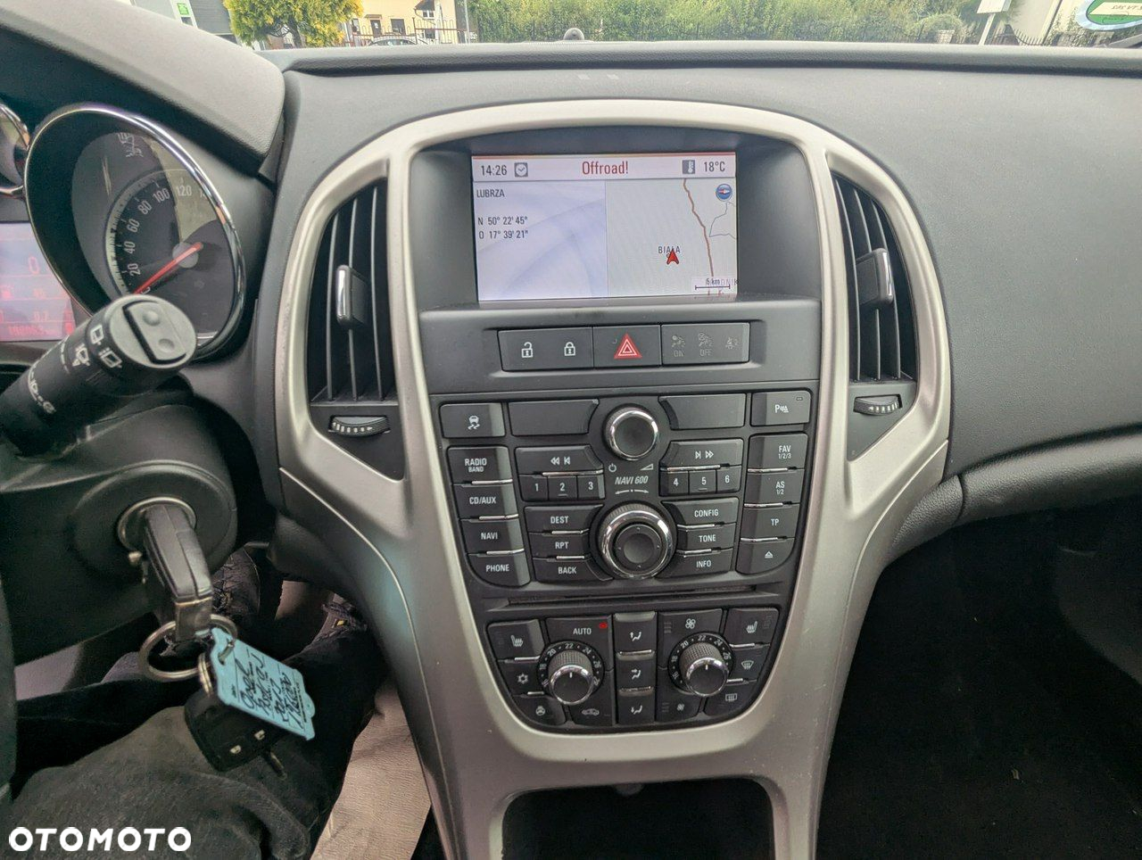 Opel Astra - 24