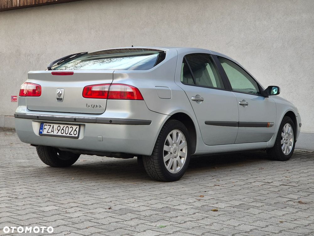 Renault Laguna - 17