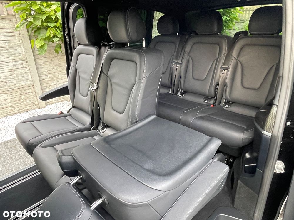 Mercedes-Benz Klasa V 300 d extralang 4Matic 9G-TRONIC Avantgarde Edition - 20