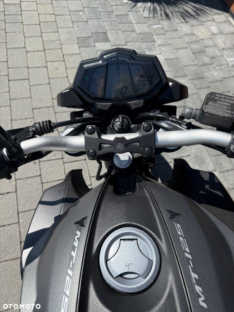 Yamaha MT - 10