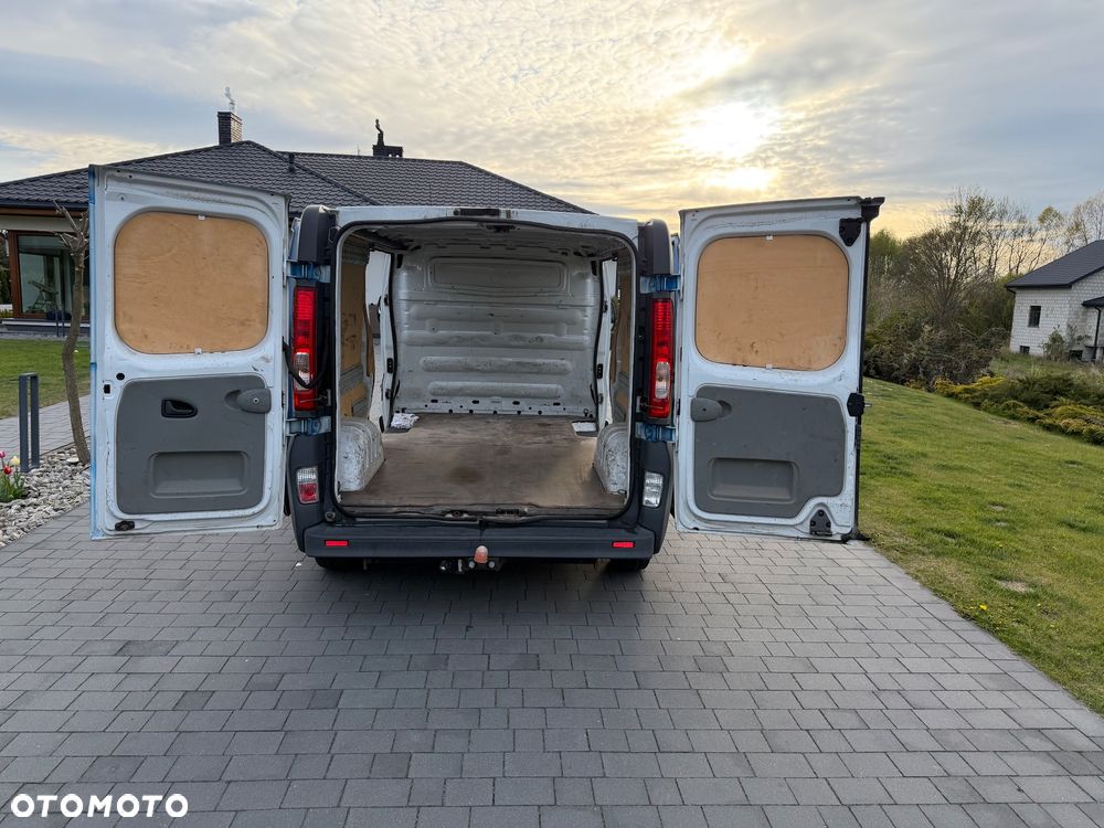 Opel VIVARO / 2.0 dCi / L2H1 / Klima / TRAFIC / 2x drzwi odsuwane - 11
