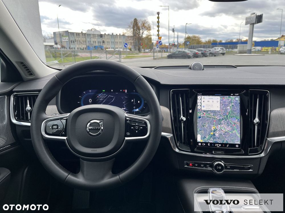 Volvo S90 - 31