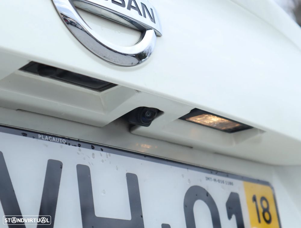 Nissan Qashqai 1.5 dCi N-Connecta - 17