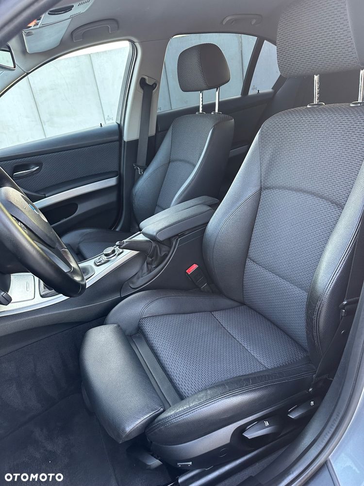 BMW Seria 3 320d DPF - 15