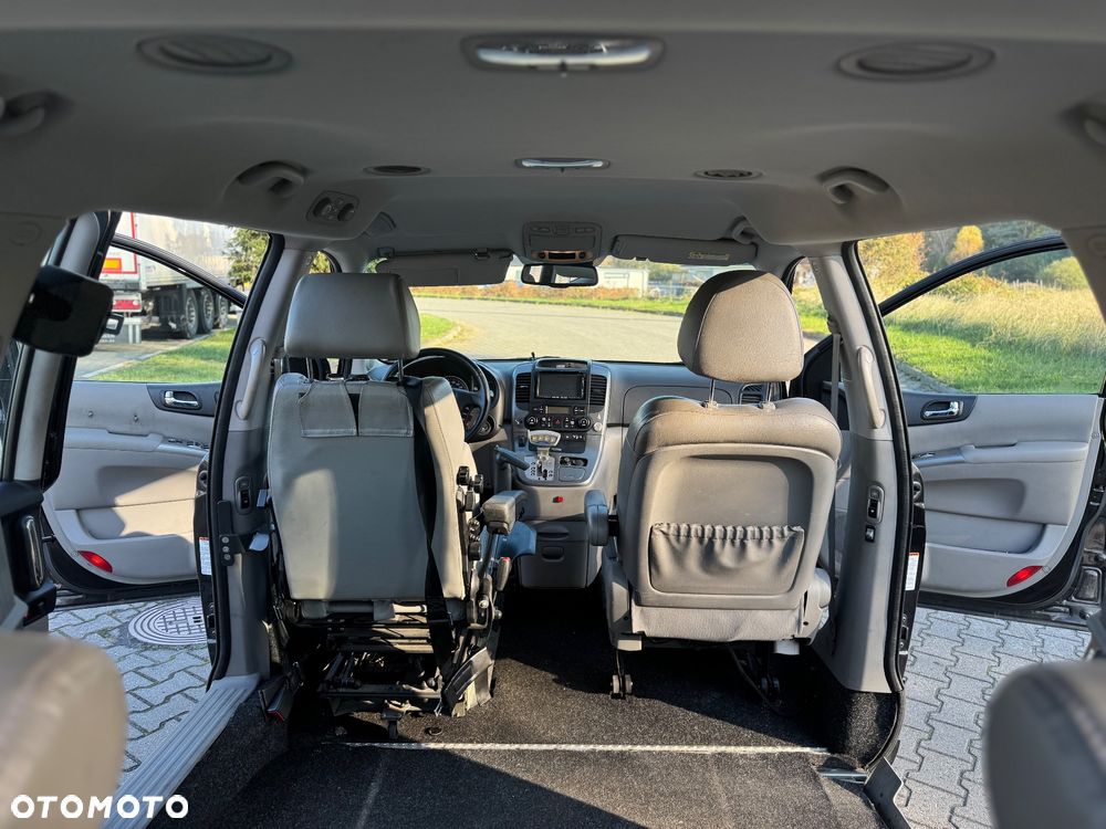 Kia Carnival 06-09 - 16