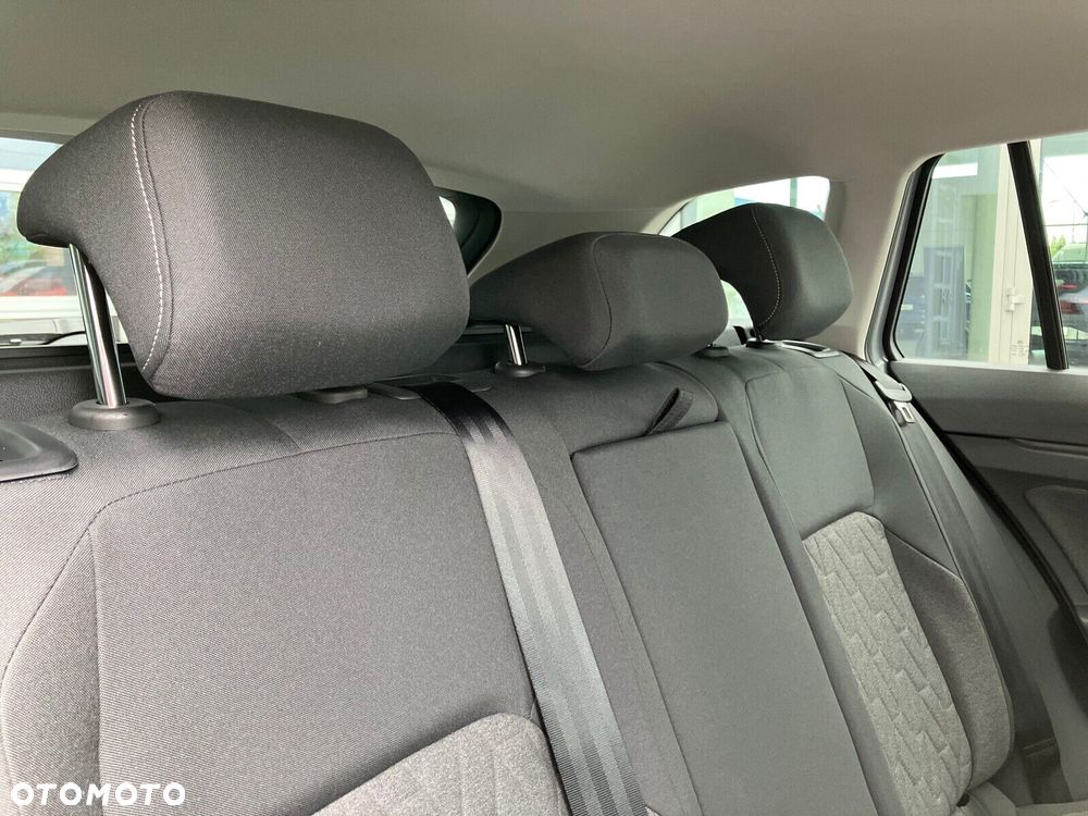 Volkswagen Golf Variant - 16