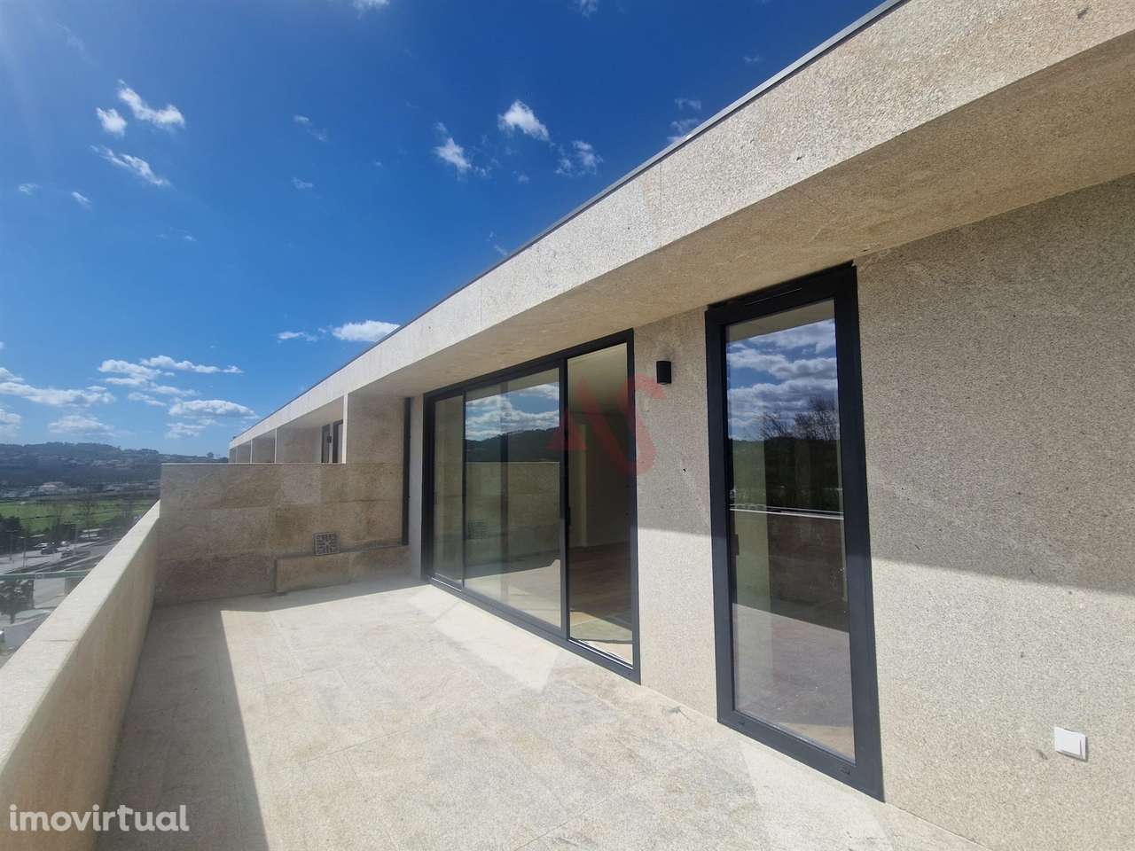 Apartamento de luxo T2 recuado em Creixomil, Guimarães - Grande imagem: 2/17