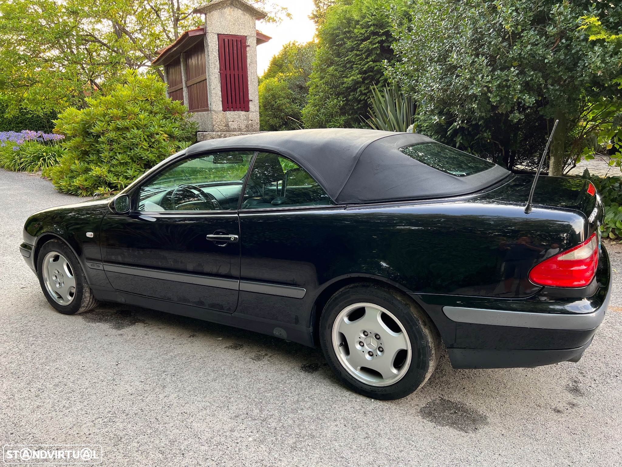 Mercedes-Benz CLK 320 Elegance - 2