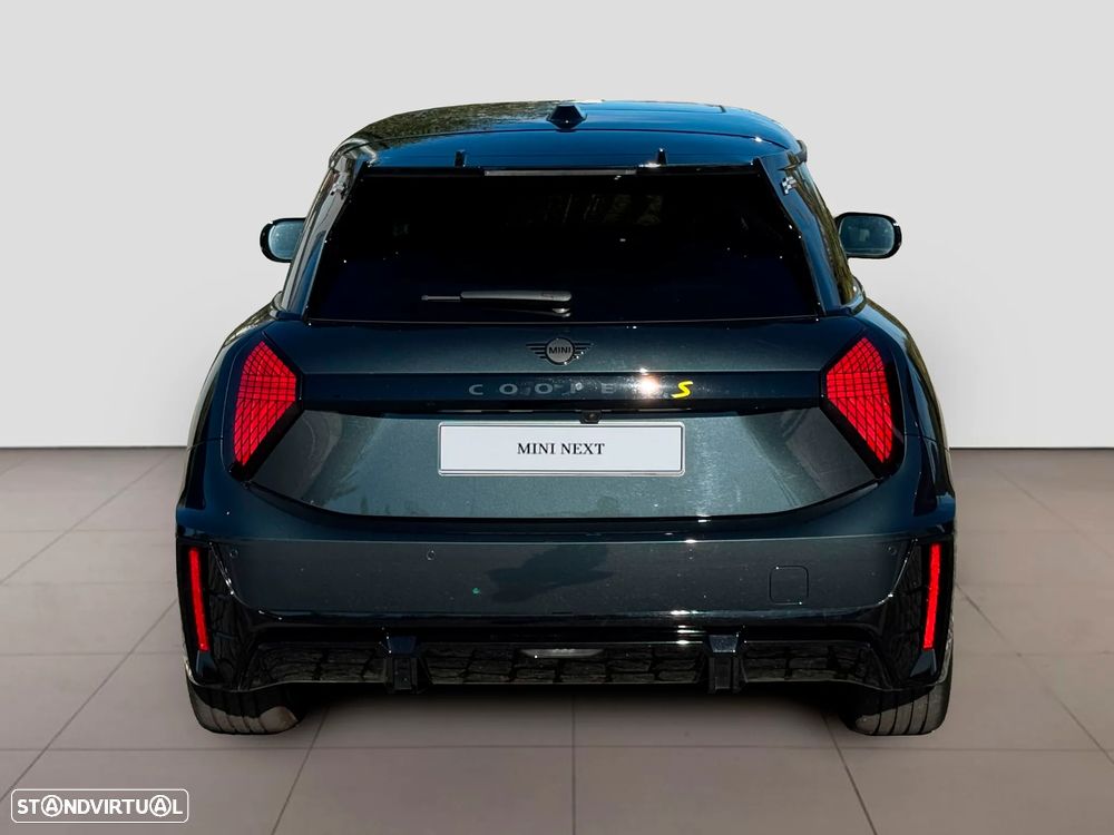 MINI 3 Portas Cooper SE JCW M - 5