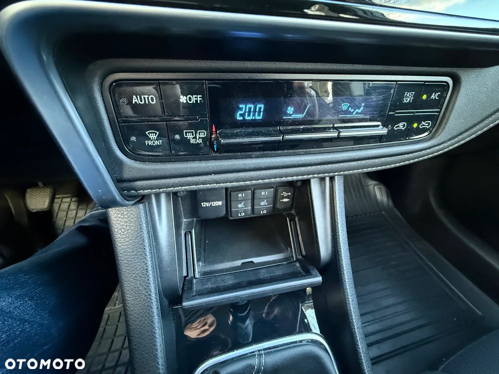 Toyota Auris 1.6 Active - 17