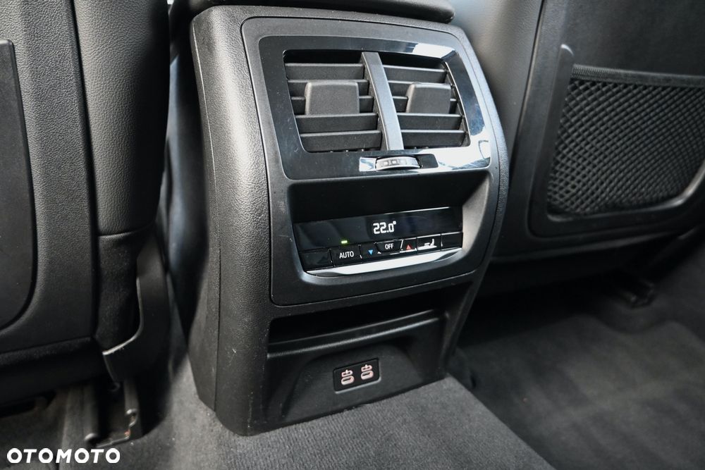 BMW X4 xDrive20d Business Edition sport - 29