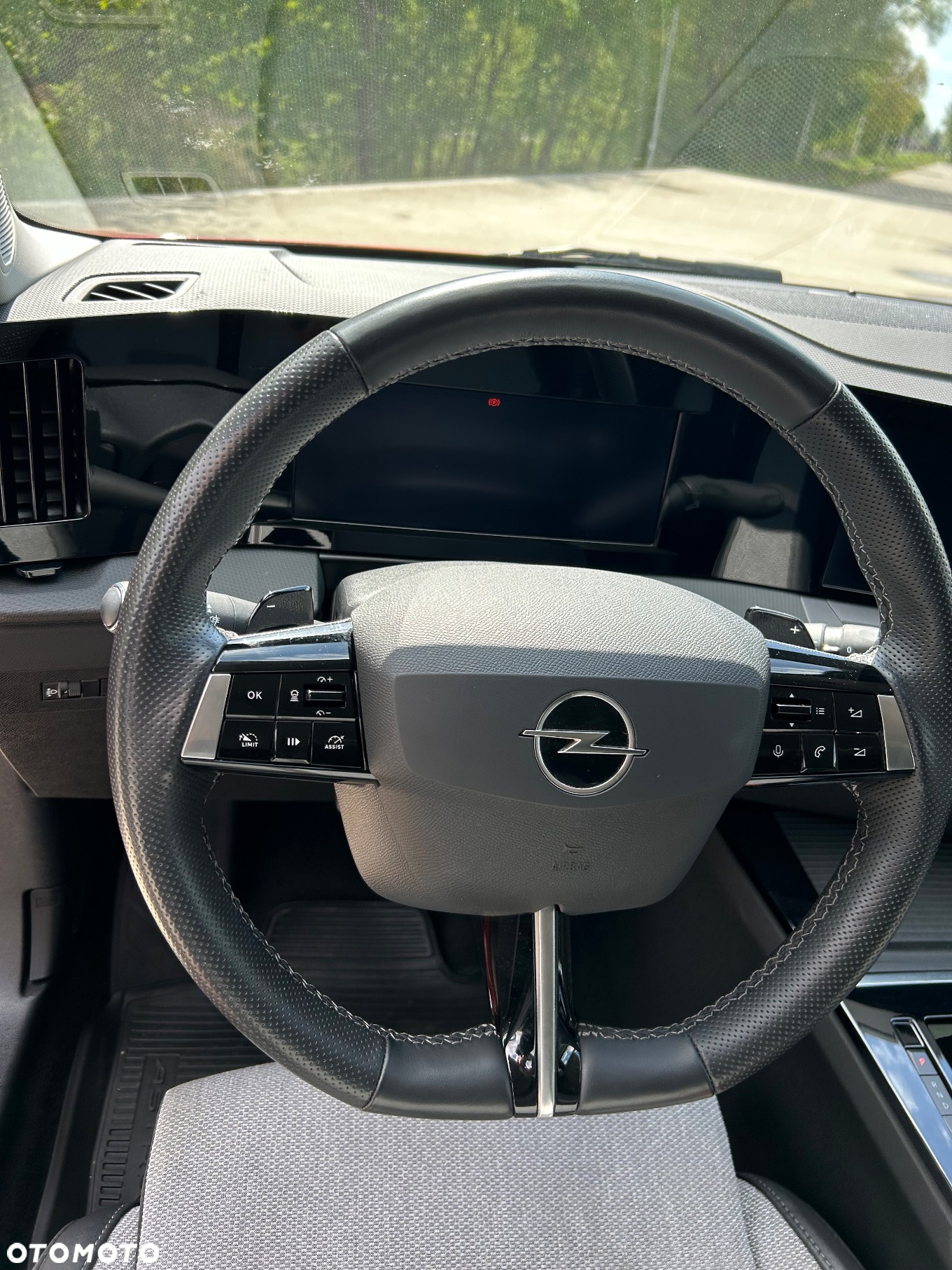 Opel Astra VI 1.2 T Elegance S&S - 12